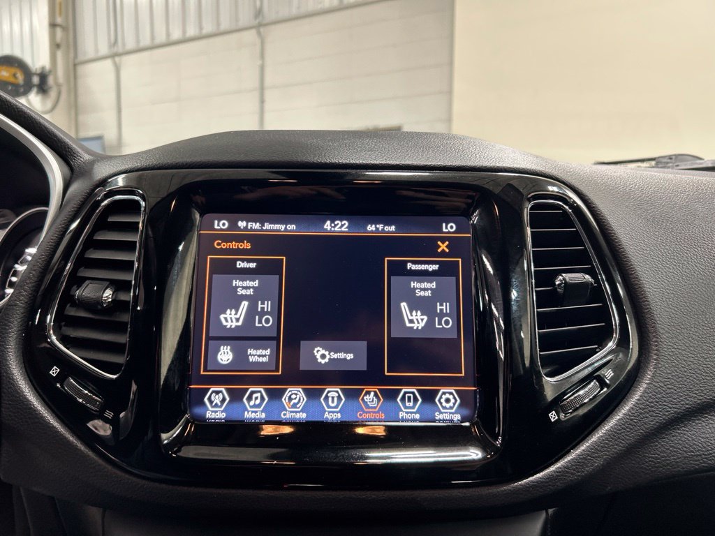 Used 2019 Jeep Compass Limited AWD/4WD image 20
