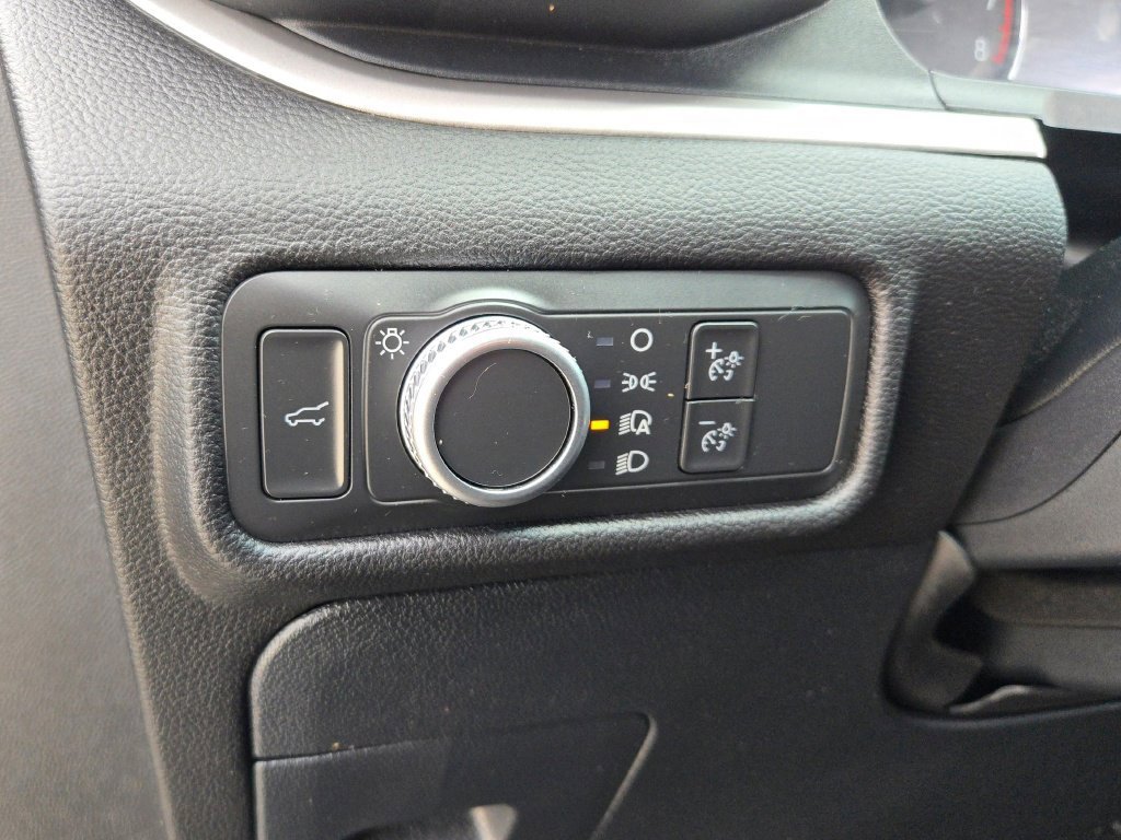 Certified 2022 Ford Explorer XLT image 23