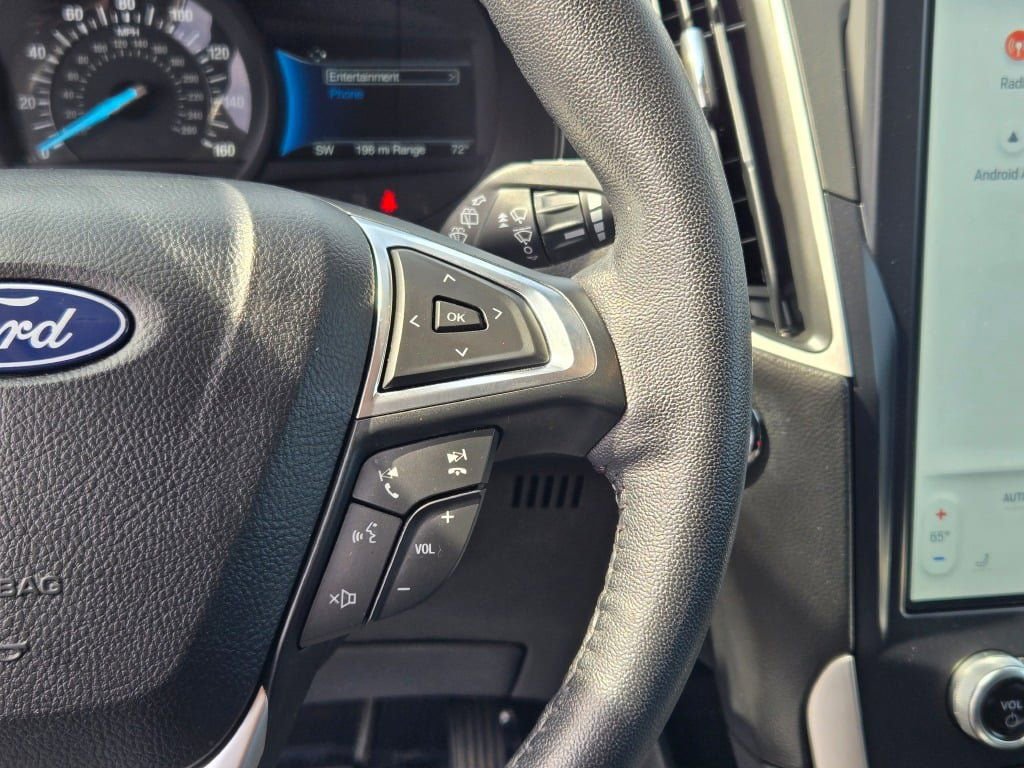 Certified 2024 Ford Edge SEL image 30