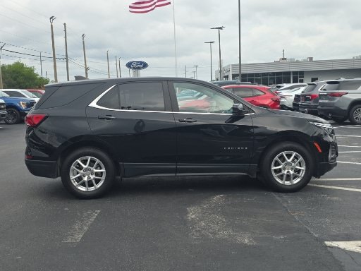 Used 2024 Chevrolet Equinox LT FWD image 2