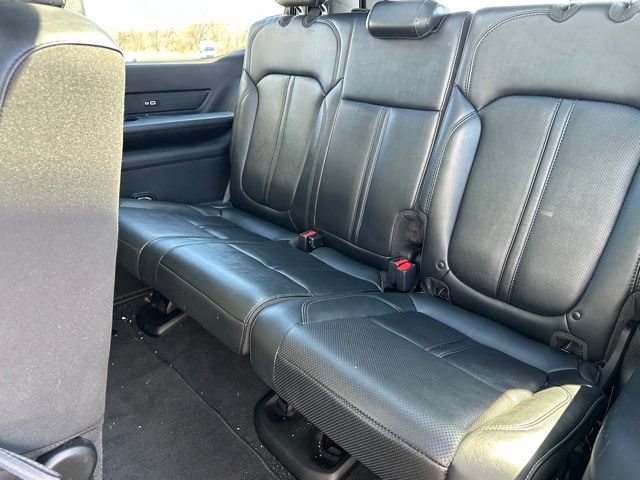 Used 2023 Jeep Wagoneer Series II w/ Convenience Group I AWD/4WD image 15