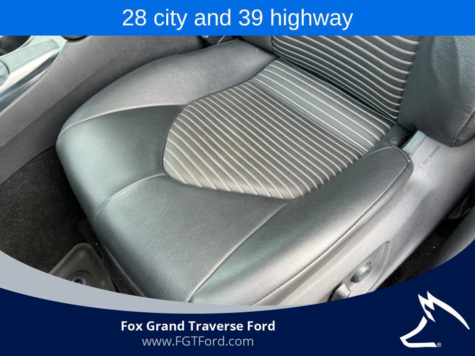 Used 2018 Toyota Camry SE w/ Moonroof Package FWD image 11