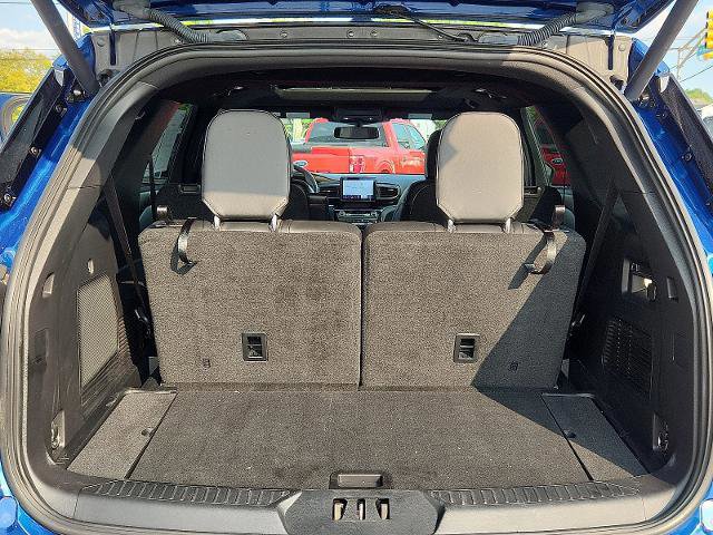 Certified 2022 Ford Explorer ST-Line w/ Class IV Trailer Tow Package image 33