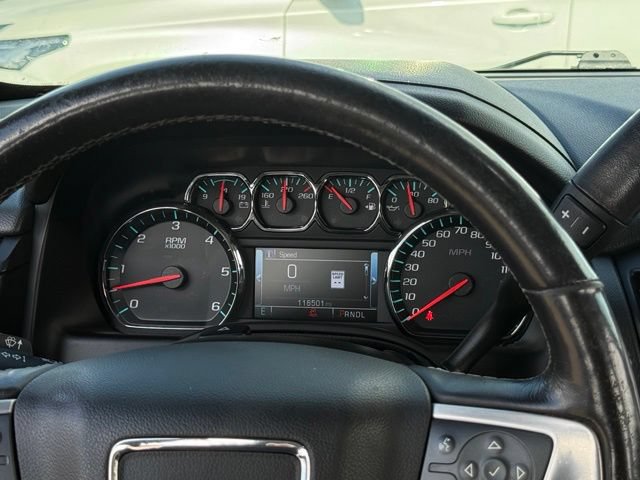 Used 2018 GMC Yukon XL SLT w/ Open Road Package AWD/4WD image 8