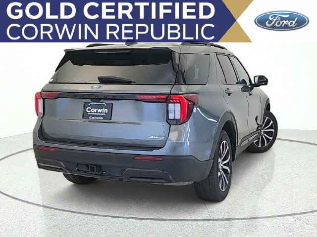 Certified 2026 Ford Explorer ST-Line AWD/4WD image 6