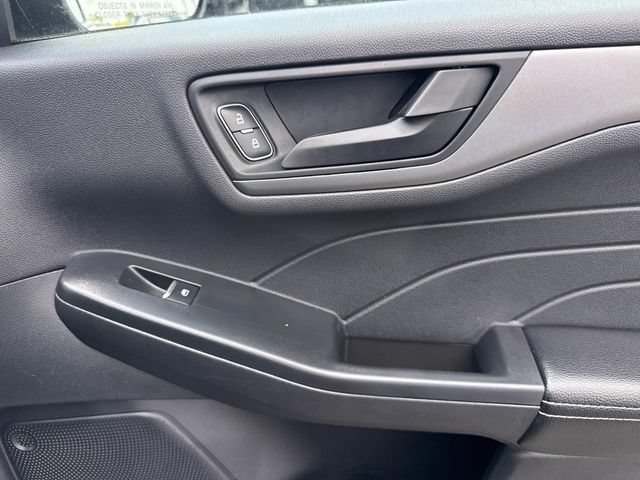 Certified 2025 Ford Escape Active AWD/4WD image 14