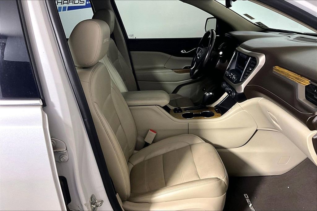 Used 2019 GMC Acadia Denali w/ Technology Package image 6