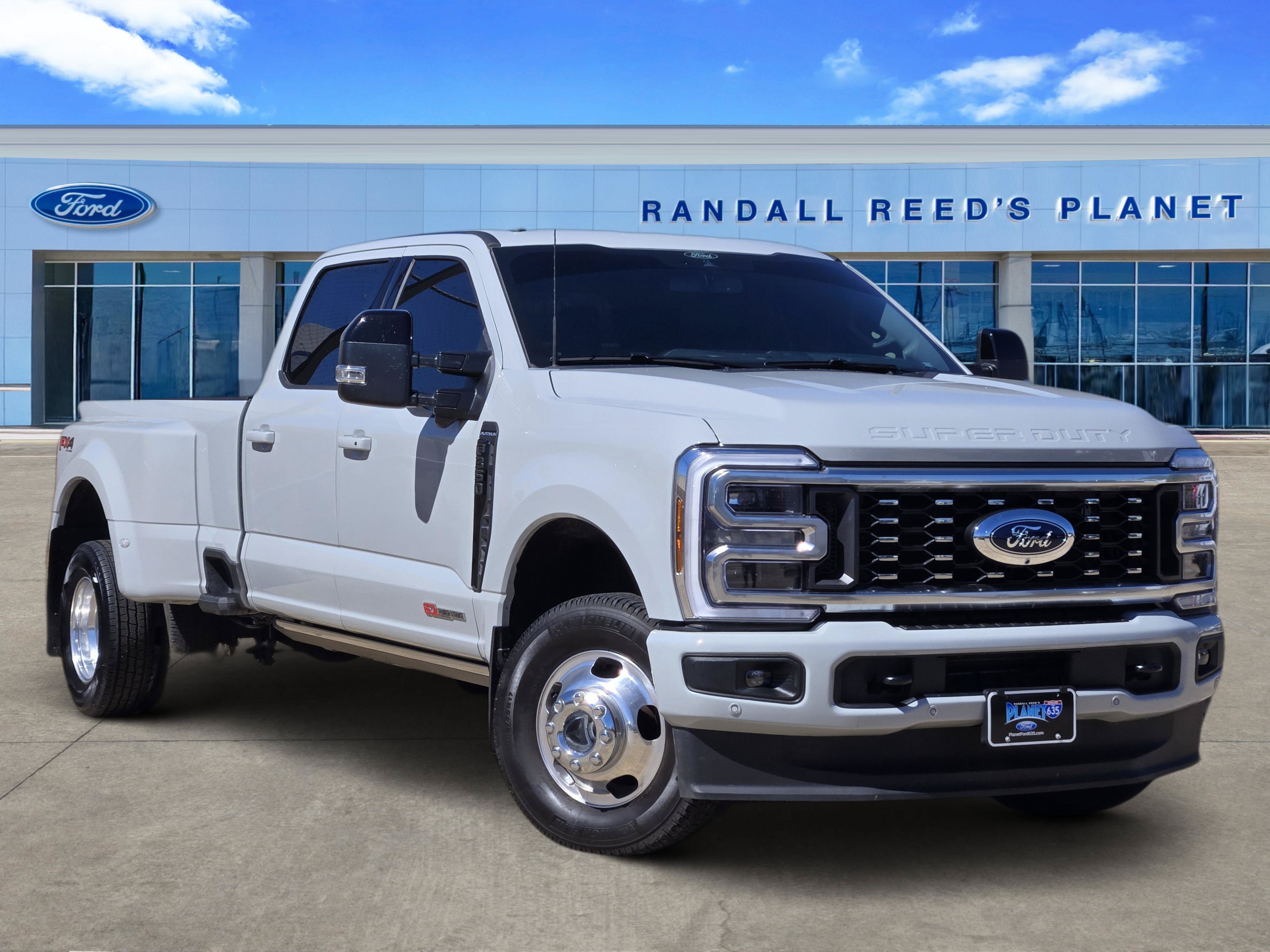 Certified 2026 Ford F350 Platinum AWD/4WD image 1