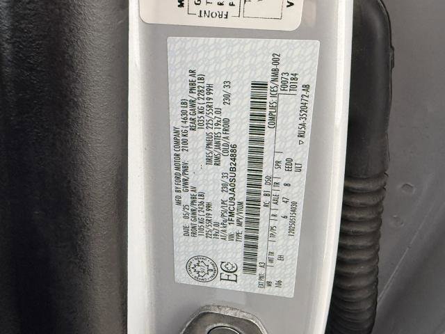 Certified 2025 Ford Escape Platinum AWD/4WD image 24