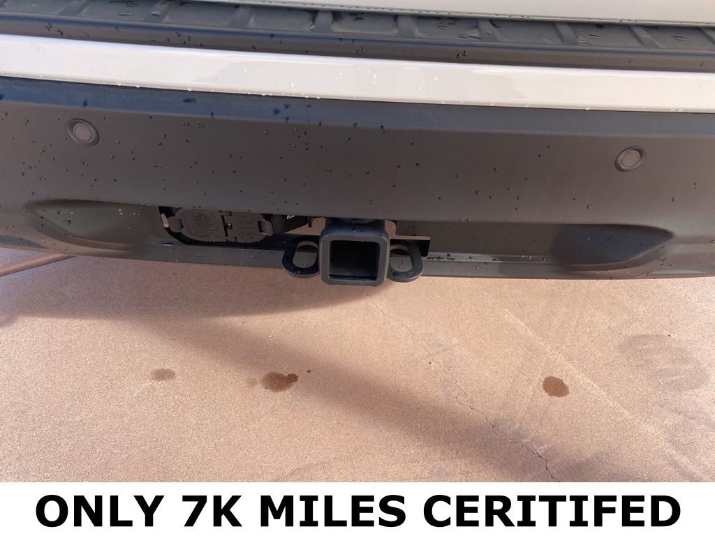 Certified 2025 Ford Explorer Active image 7