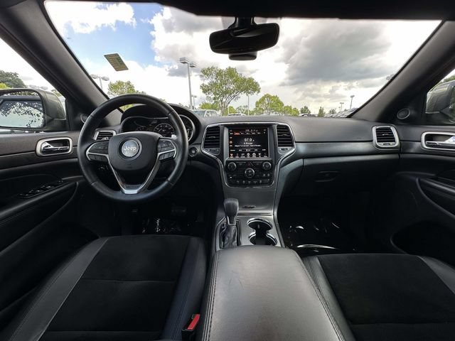 Used 2017 Jeep Grand Cherokee Altitude AWD/4WD image 35