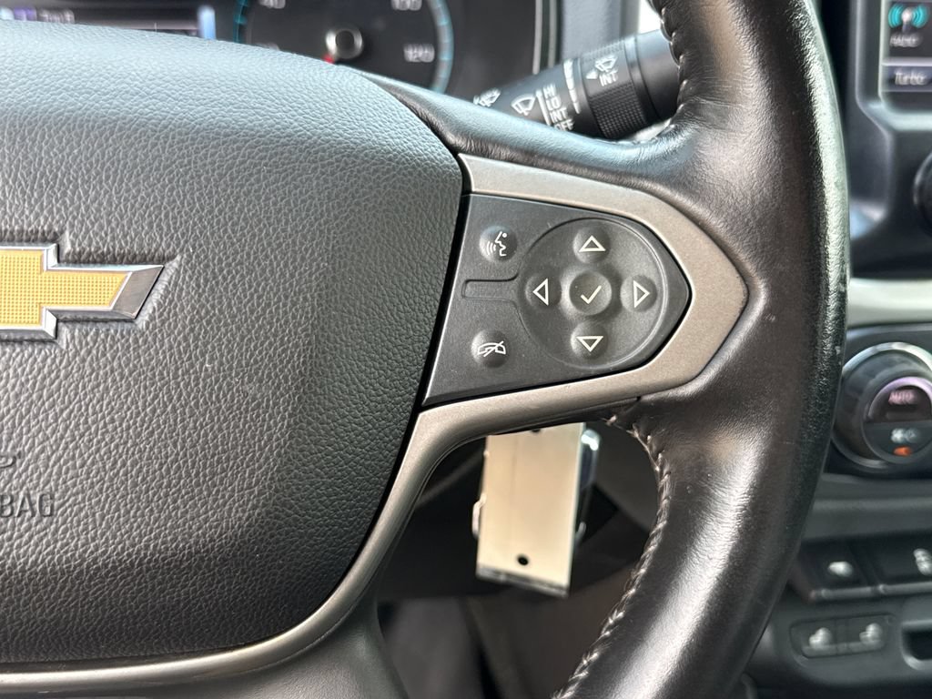 Used 2017 Chevrolet Colorado Z71 AWD/4WD image 17