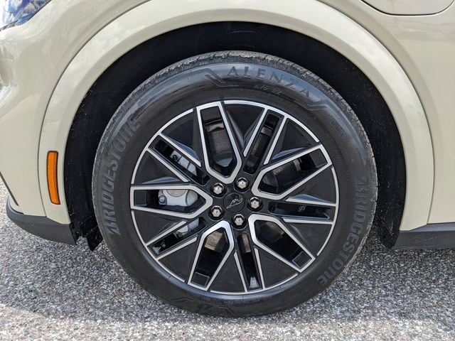 Certified 2025 Ford Mustang Mach-E Premium AWD/4WD image 10