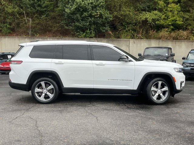 Used 2021 Jeep Grand Cherokee L Limited AWD/4WD image 2