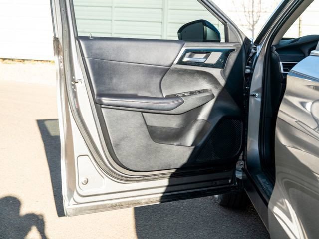 Used 2022 Mitsubishi Outlander SE AWD/4WD image 19