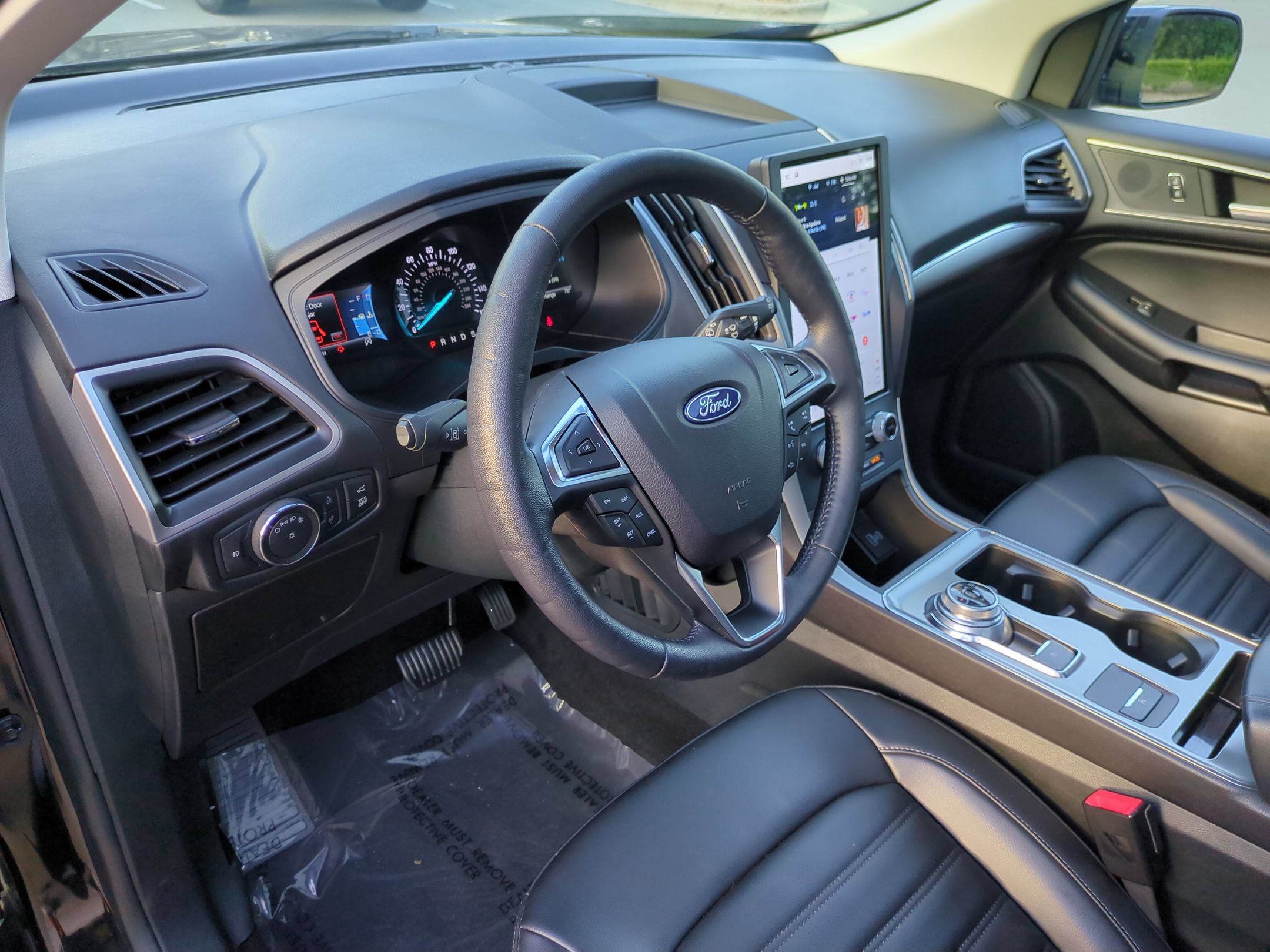 Certified 2022 Ford Edge SEL w/ Convenience Package AWD/4WD image 16