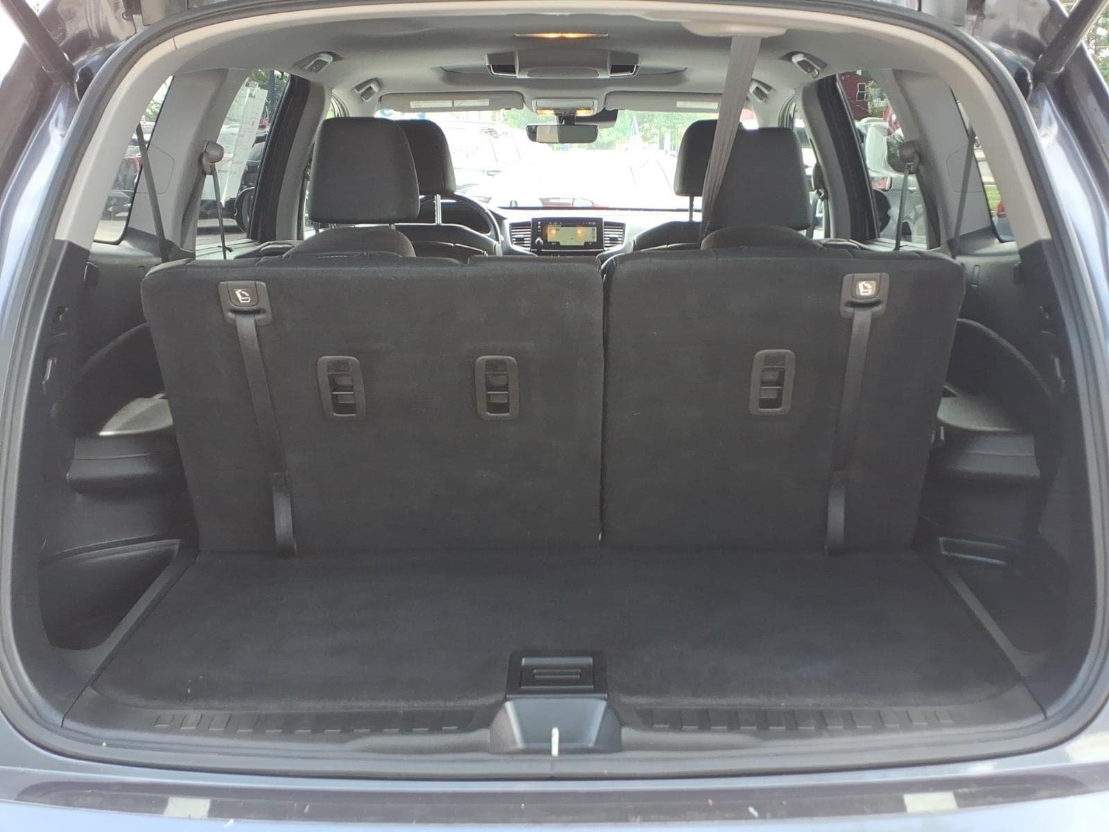 Used 2019 Honda Pilot Touring image 26