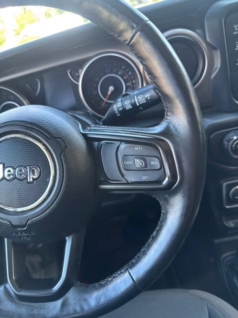 Used 2018 Jeep Wrangler Unlimited Sport S AWD/4WD image 25