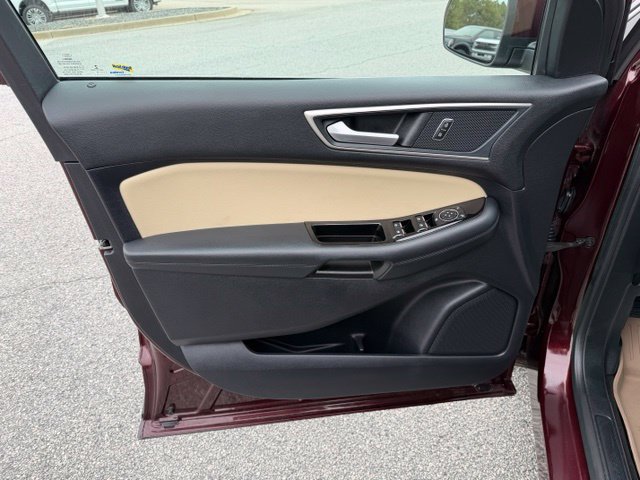 Certified 2019 Ford Edge SEL w/ Equipment Group 201A FWD image 10
