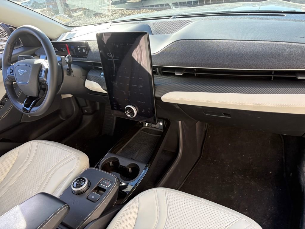 Certified 2024 Ford Mustang Mach-E Premium image 25