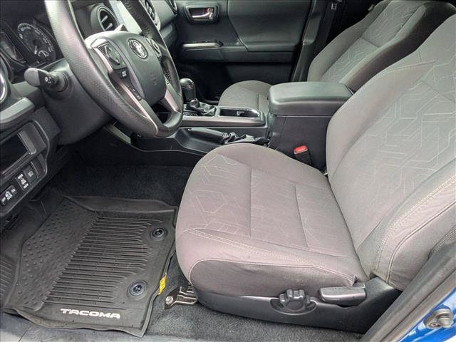 Used 2018 Toyota Tacoma TRD Sport w/ Technology Package AWD/4WD image 16