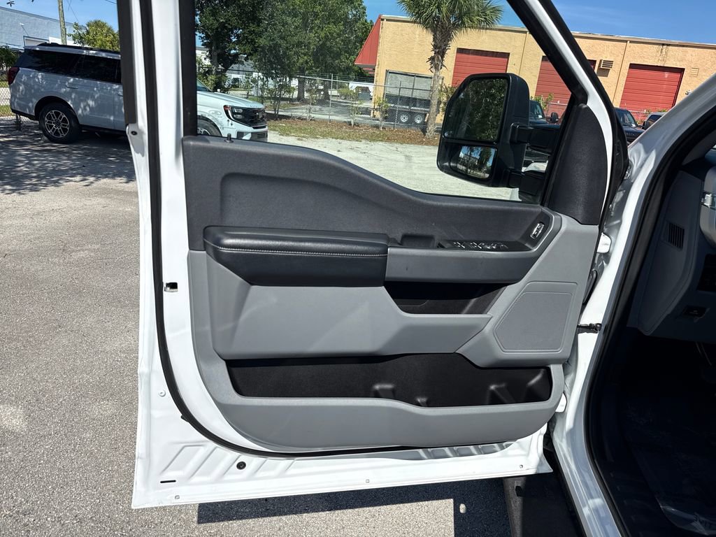 Certified 2024 Ford F250 XL w/ STX Appearance Package AWD/4WD image 13