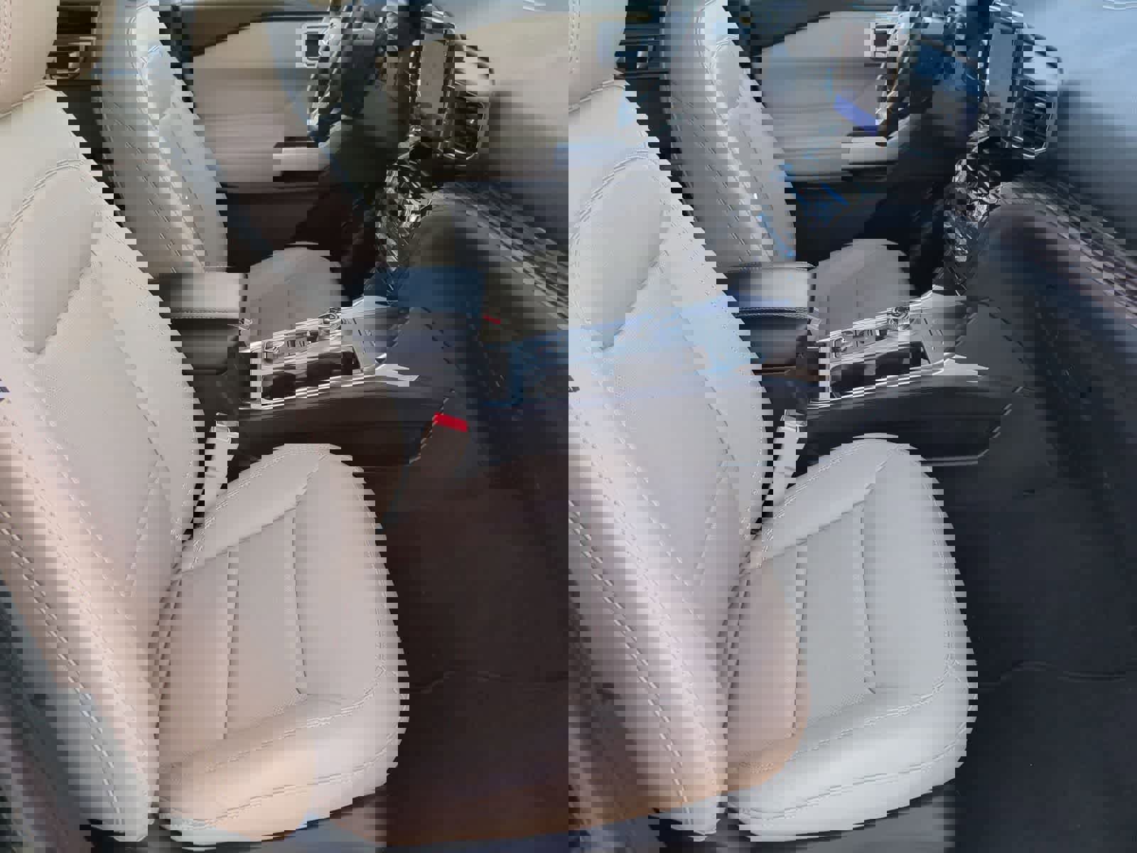 Certified 2023 Ford Explorer Limited w/ Equipment Group 301A image 21