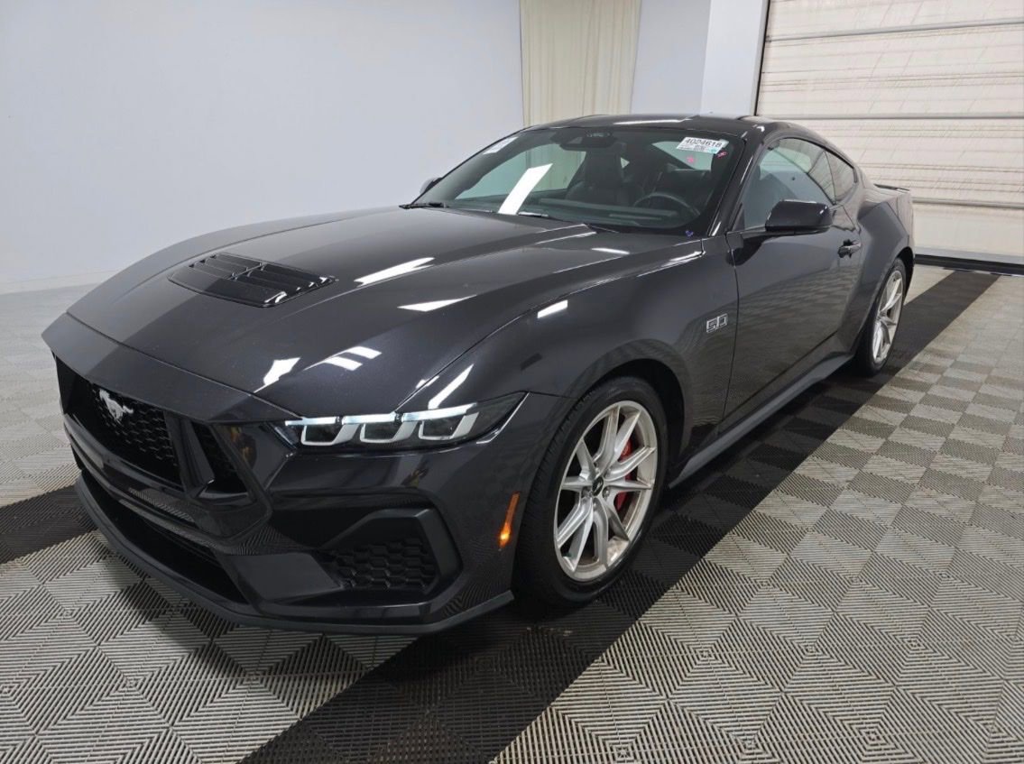Certified 2024 Ford Mustang GT Premium RWD image 2