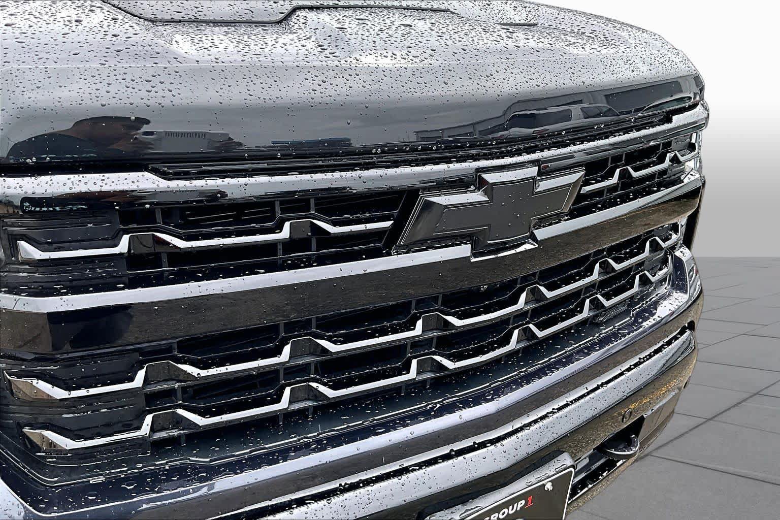Used 2024 Chevrolet Silverado 1500 LT Trail Boss w/ LT Trail Boss Premium Package AWD/4WD image 30