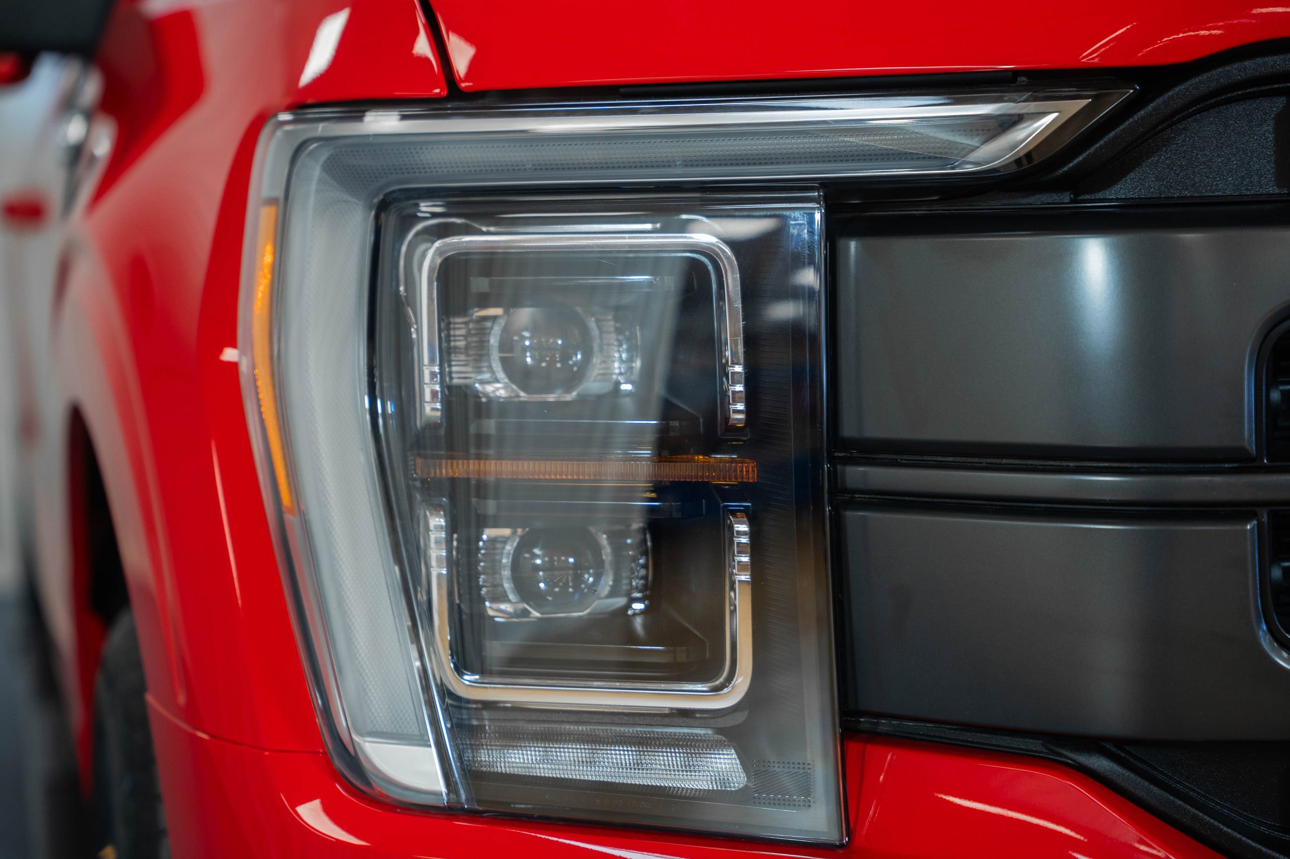 Certified 2022 Ford F150 Lariat w/ Equipment Group 502A High image 15