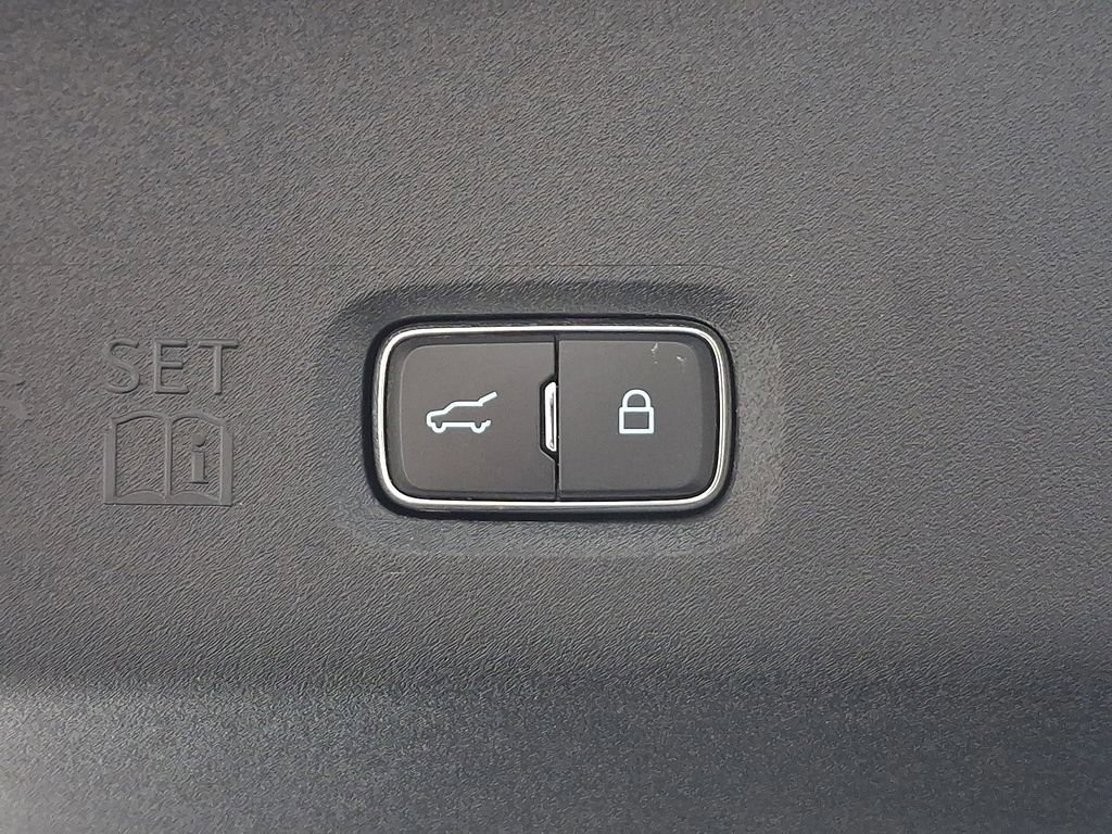Certified 2025 Ford Expedition Max Active AWD/4WD image 30