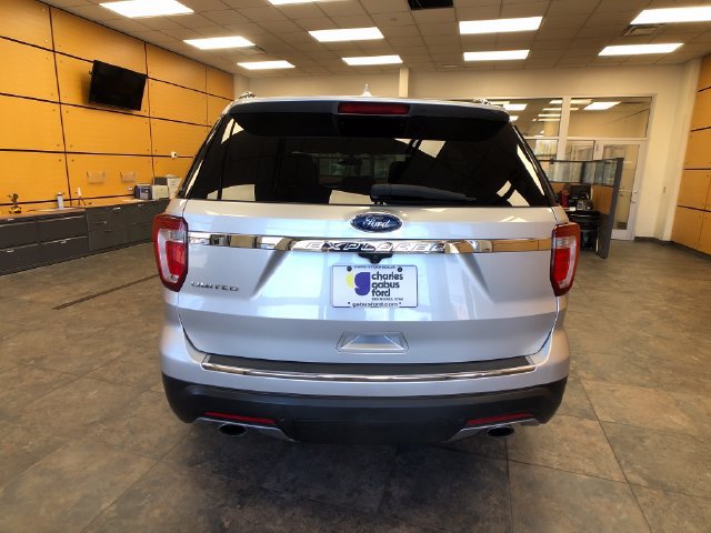 Certified 2019 Ford Explorer Limited w/ Class III Trailer Tow Package FWD image 6
