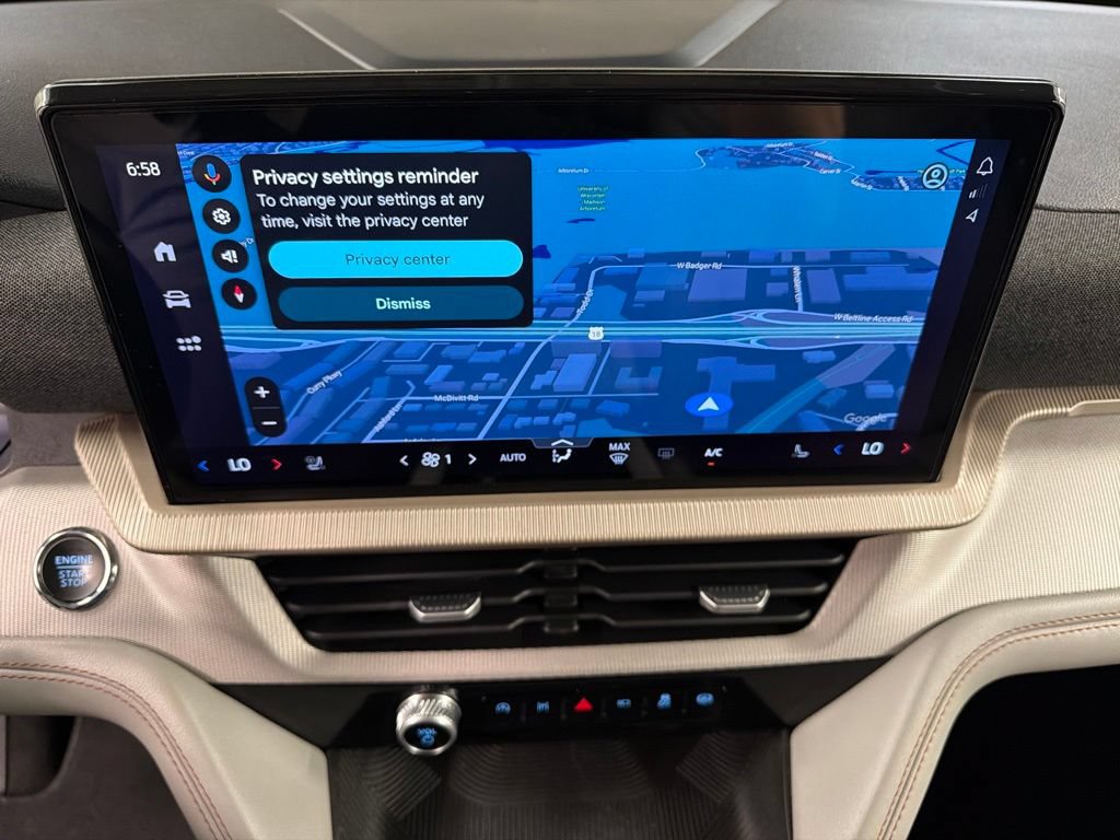 Certified 2025 Ford Explorer Active w/ Active Comfort Package AWD/4WD image 11