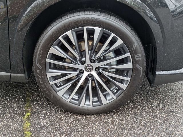 Used 2023 Lexus RX 350 Premium Plus w/ Cold Area Package FWD image 13
