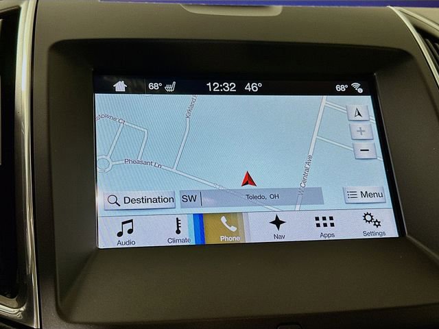 Certified 2018 Ford Edge Titanium w/ Equipment Group 301A image 20