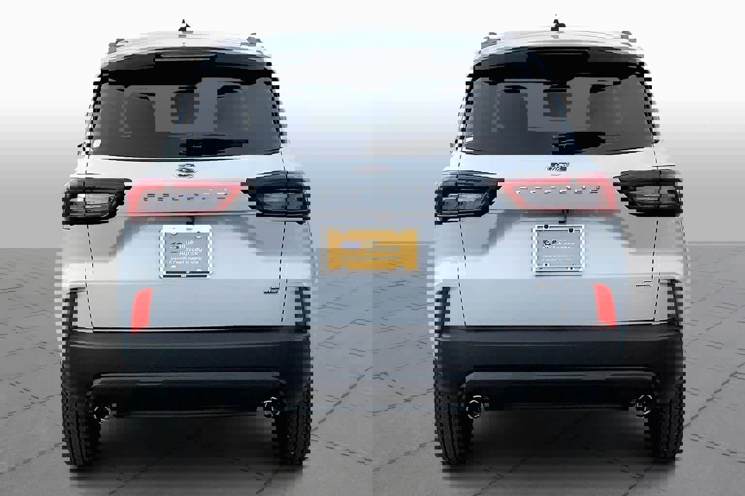 Certified 2025 Ford Escape ST-Line w/ Equipment Group 301A image 5