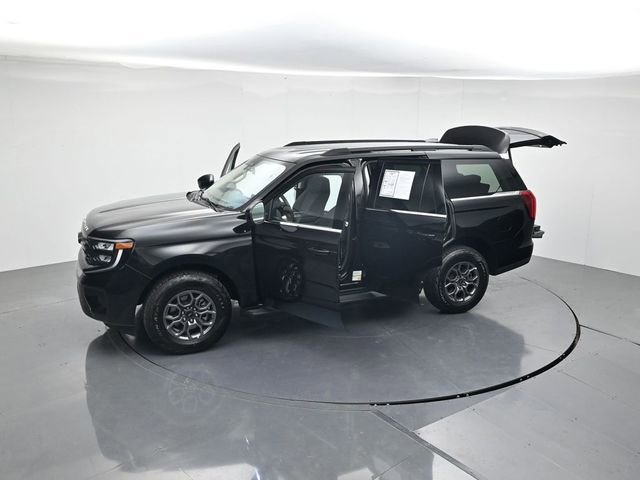 Certified 2025 Ford Expedition Active RWD image 47