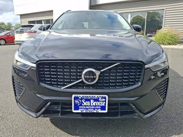 Used 2023 Volvo XC60 B5 Ultimate w/ Climate Package AWD/4WD image 2