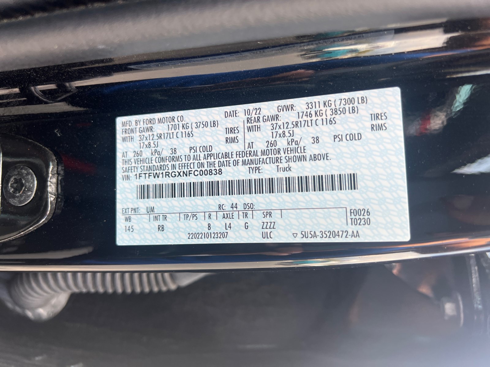 Certified 2022 Ford F150 Raptor w/ Raptor 37 Performance Package AWD/4WD image 38