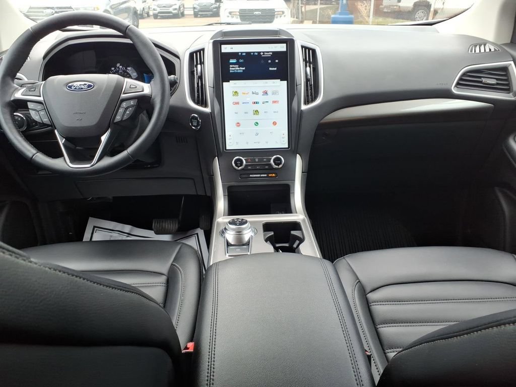Certified 2023 Ford Edge SEL w/ Convenience Package AWD/4WD image 11