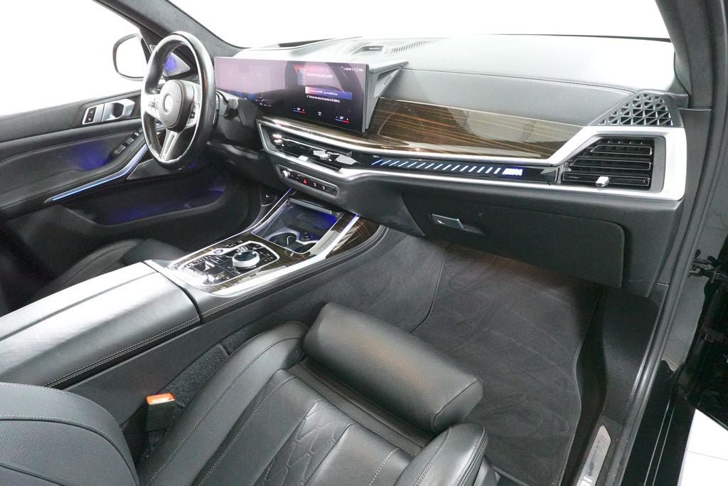 Used 2023 BMW X7 M60i w/ Executive Package AWD/4WD image 37