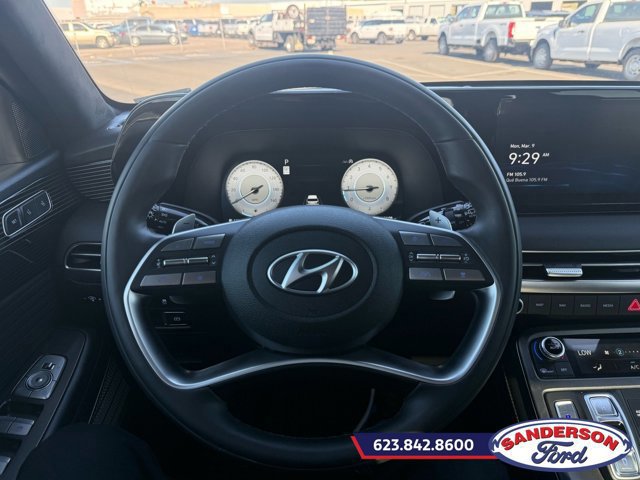 Used 2024 Hyundai Palisade Calligraphy image 13