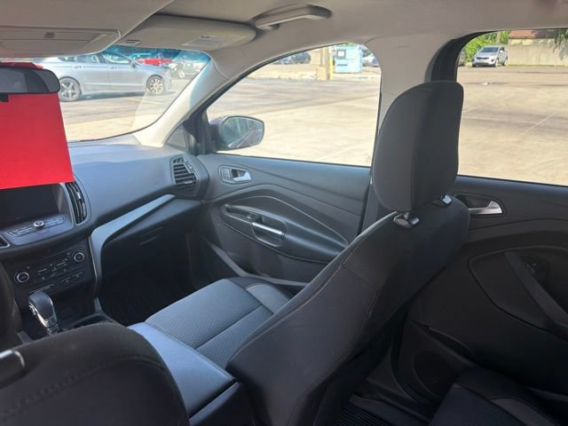 Certified 2018 Ford Escape SE w/ SE Sync 3 Package FWD image 16