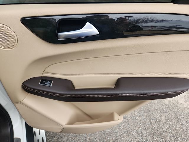 Used 2018 Mercedes-Benz GLE 350 BASE 4MATIC image 32