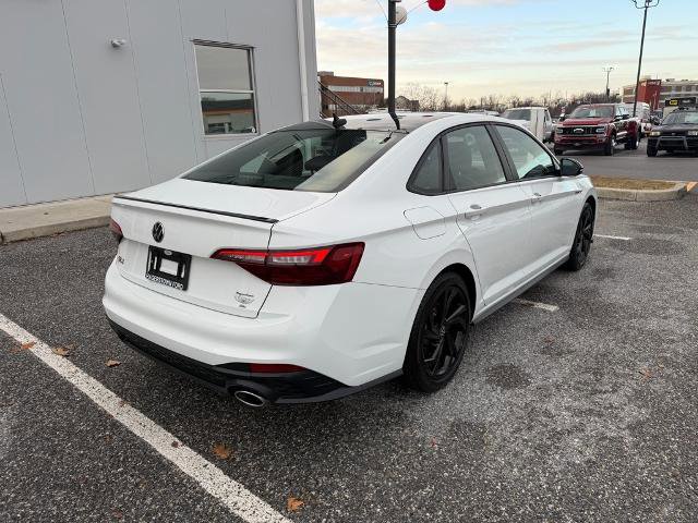 Used 2023 Volkswagen Jetta GLI Autobahn image 5