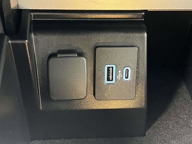 Certified 2023 Ford Explorer ST w/ Equipment Group 401A image 36