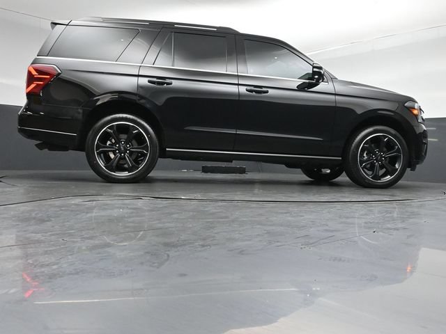 Certified 2024 Ford Expedition Limited AWD/4WD image 45