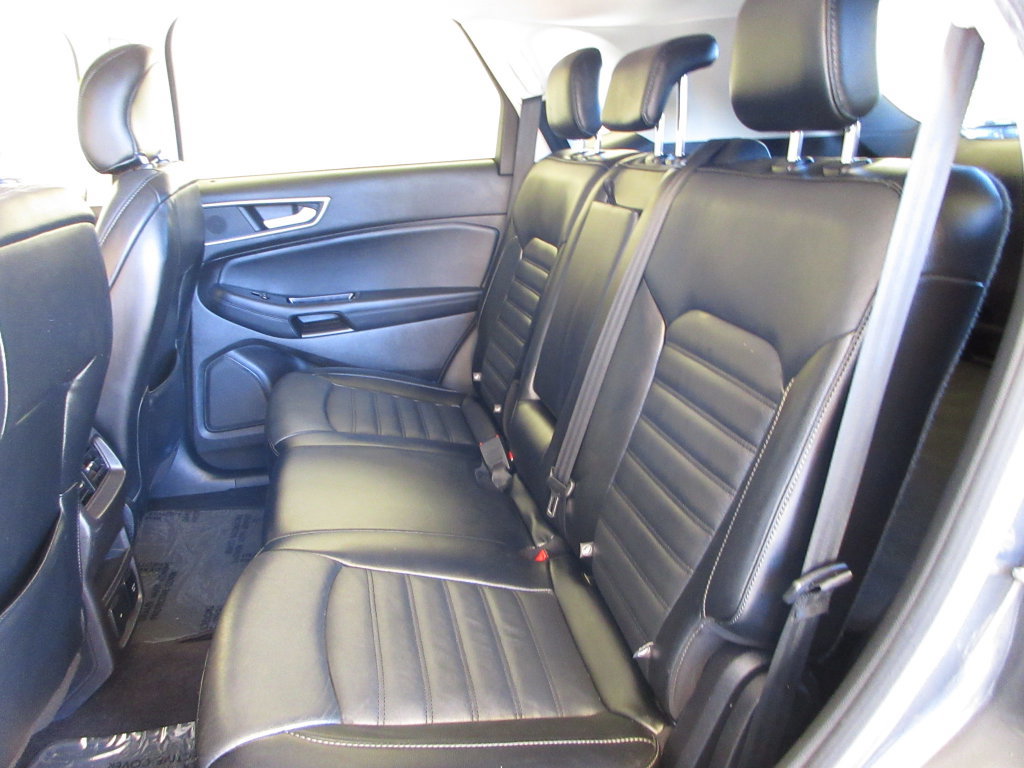 Certified 2018 Ford Edge SEL w/ Equipment Group 201A FWD image 26