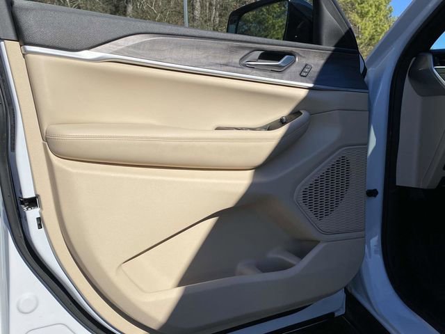 Used 2023 Jeep Grand Cherokee Limited image 22