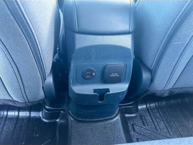 Certified 2022 Ford Maverick XLT w/ XLT Luxury Package FWD image 32